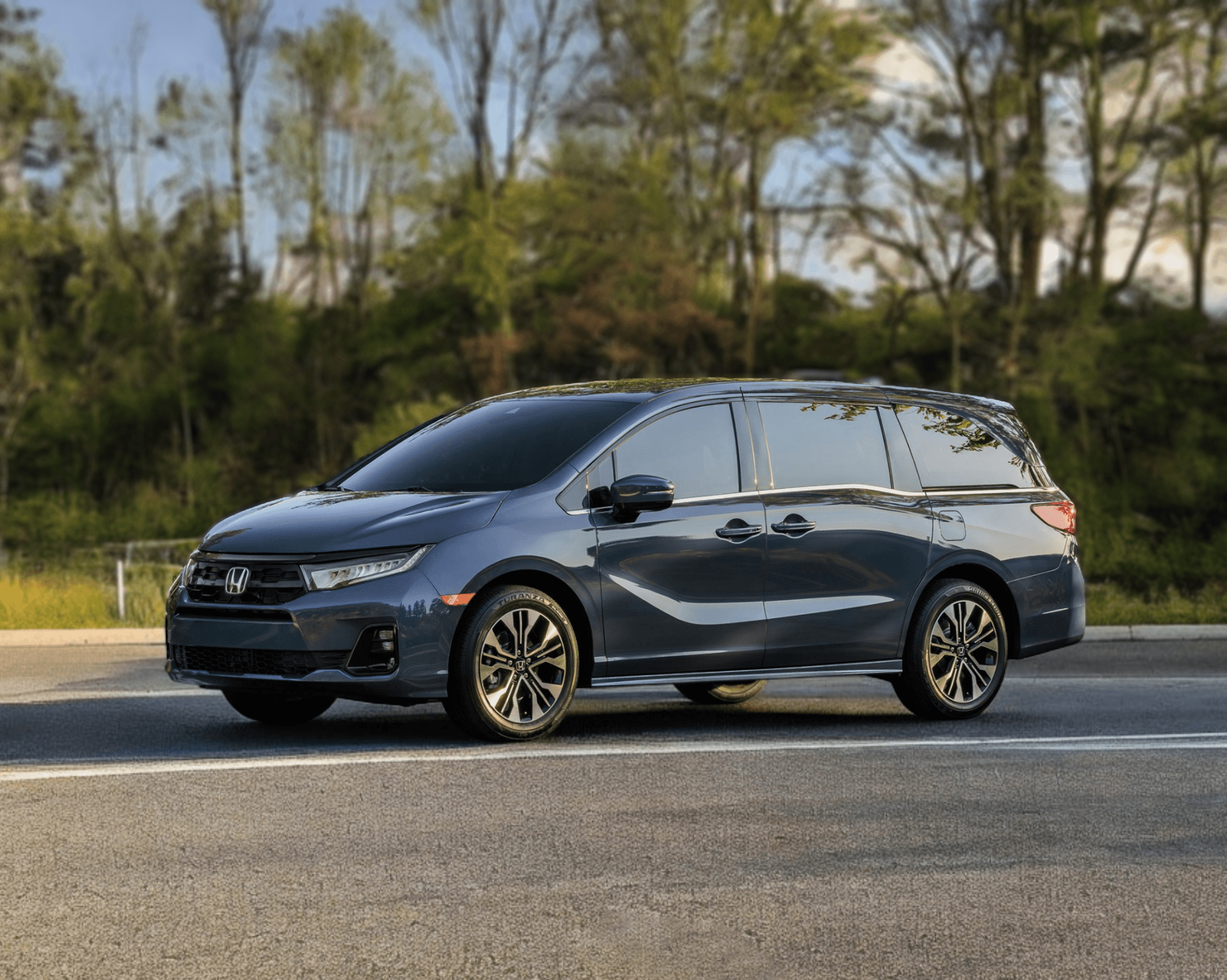 Find Your 7 Seater Hybrid Car for the Best Deals in 2025
