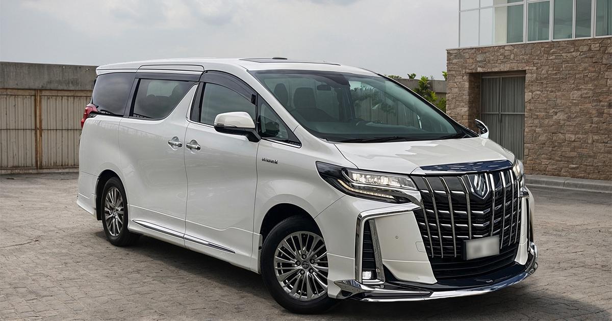 Toyota Alphard Car: Reliable vehicle with Advanced Features