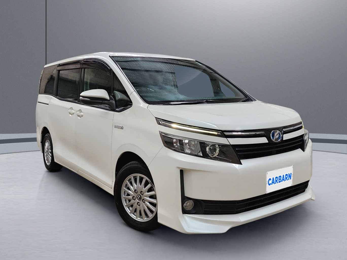 2015 Toyota Voxy 152,607 km 2015 Toyota Voxy 152,607 km