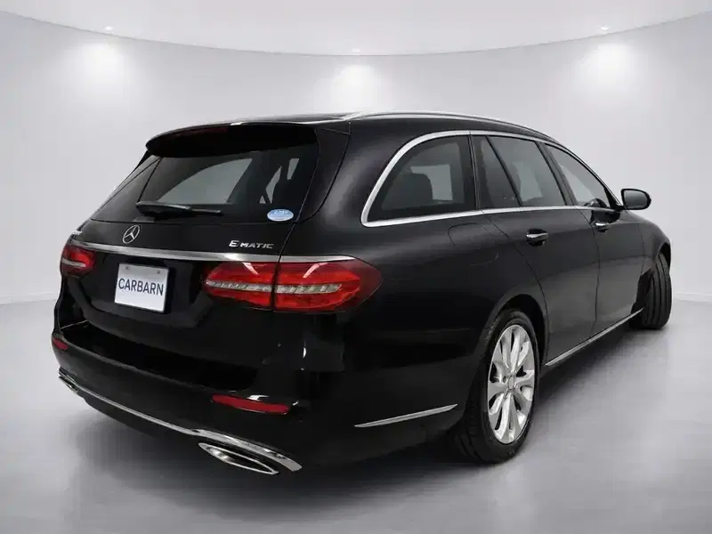 5 - MERCEDES-BENZ E-Class 5 - MERCEDES-BENZ E-Class