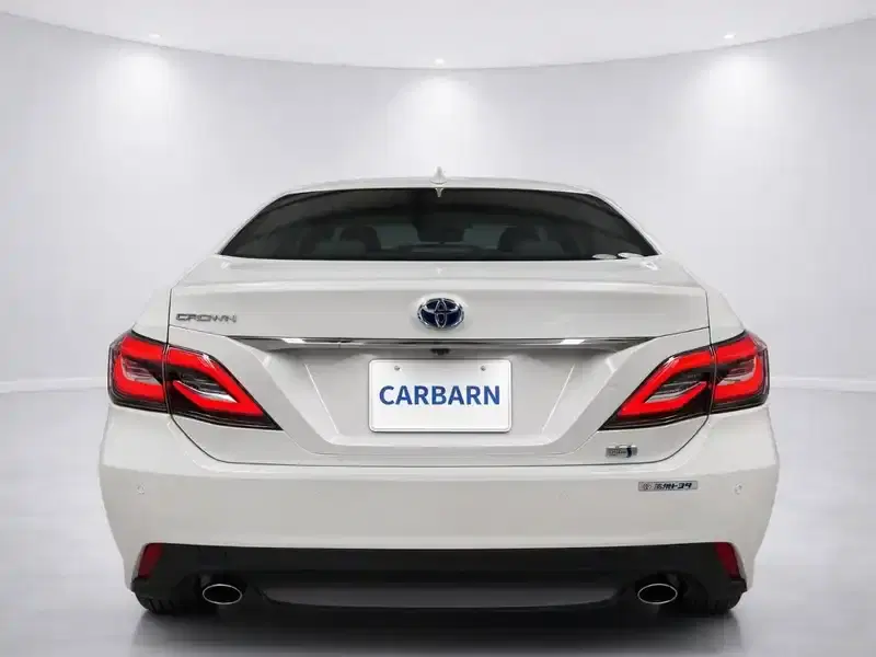 3 - TOYOTA Crown 3 - TOYOTA Crown