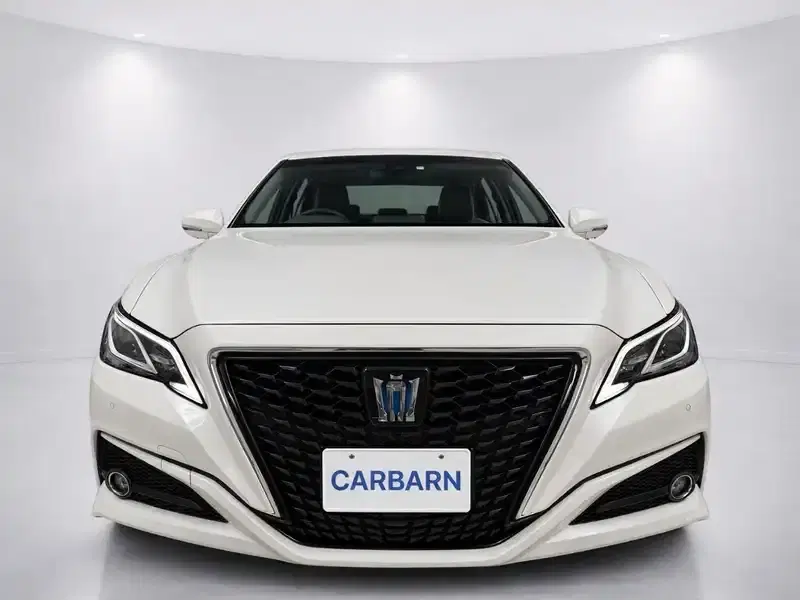 6 - TOYOTA Crown 6 - TOYOTA Crown