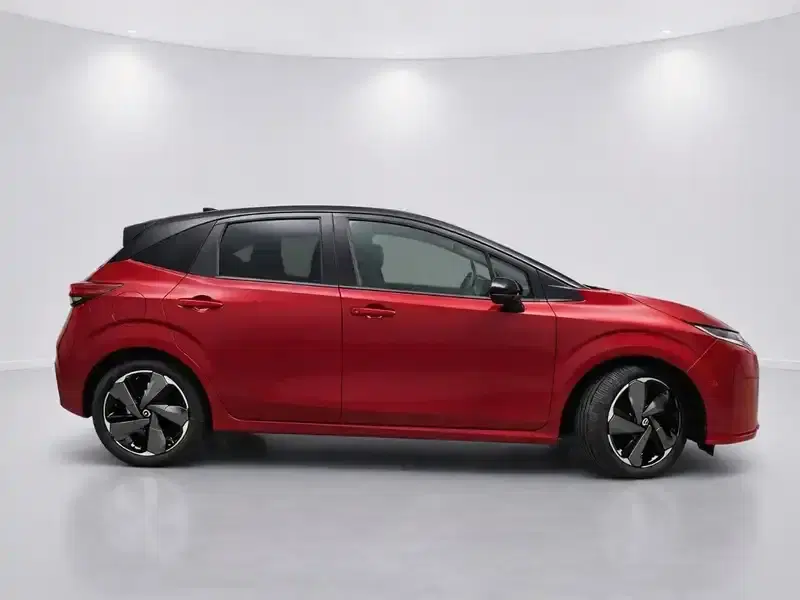 6 - NISSAN AURA 6 - NISSAN AURA