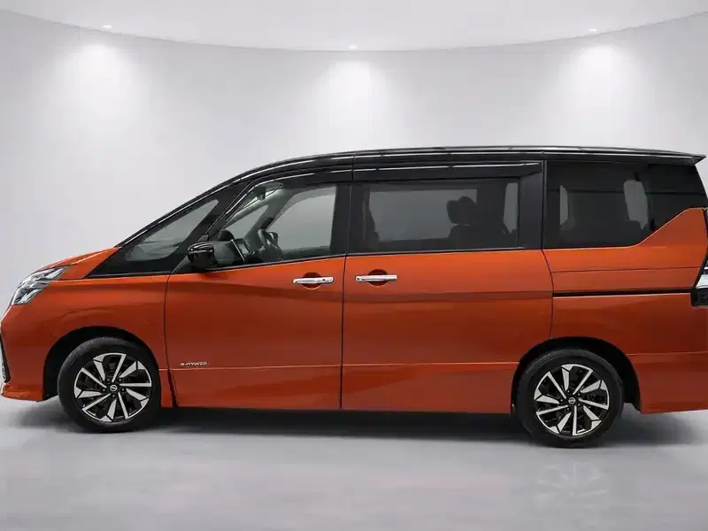 2 - NISSAN Serena 2 - NISSAN Serena