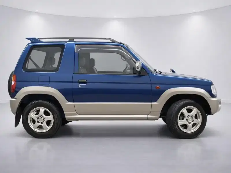 6 - MITSUBISHI Pajero 6 - MITSUBISHI Pajero