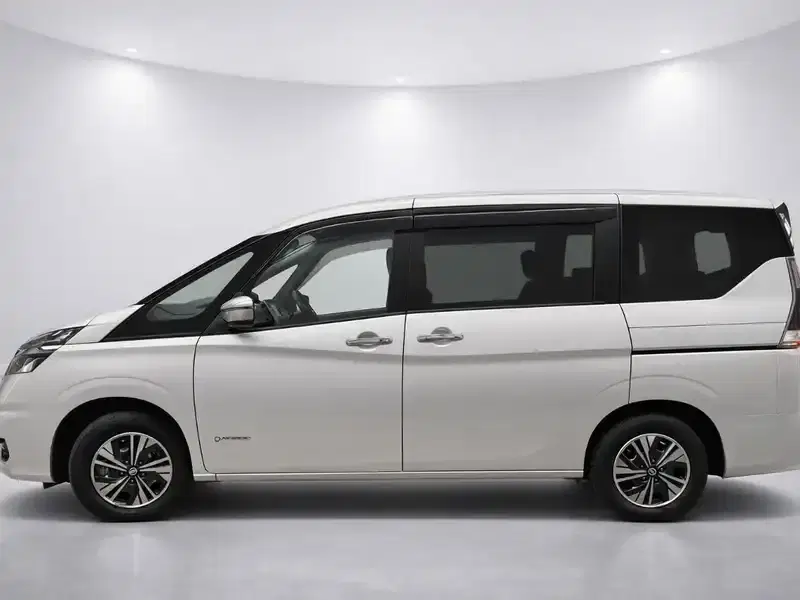 2 - NISSAN Serena 2 - NISSAN Serena