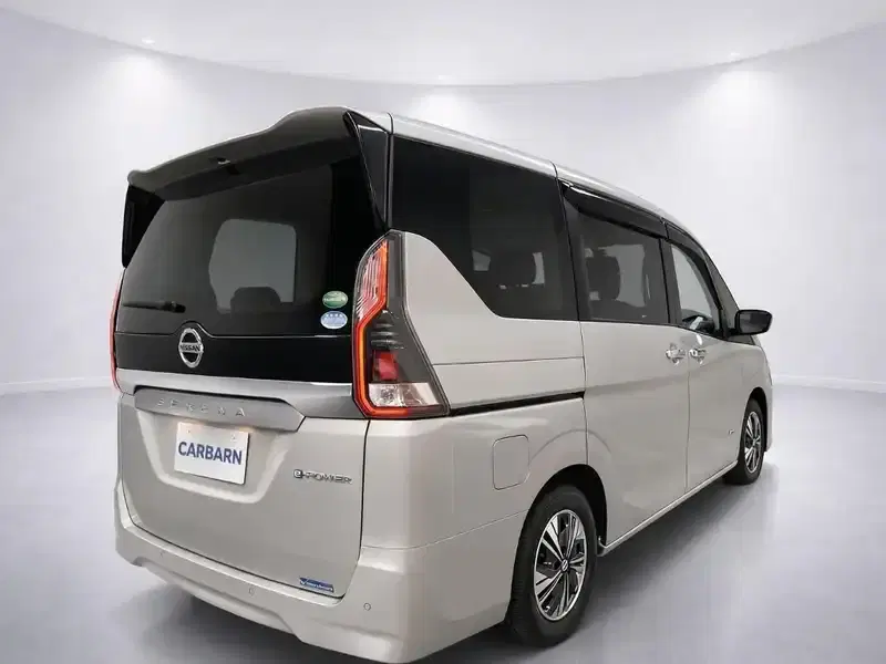 5 - NISSAN Serena 5 - NISSAN Serena