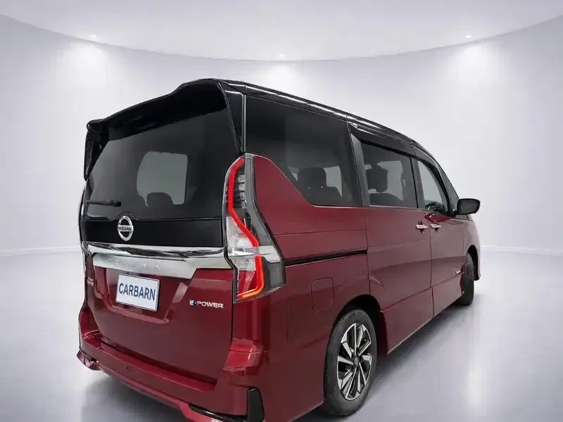 5 - NISSAN Serena 5 - NISSAN Serena
