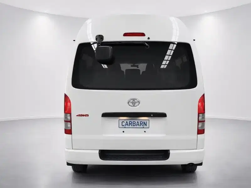 2 - TOYOTA Hiace 2 - TOYOTA Hiace