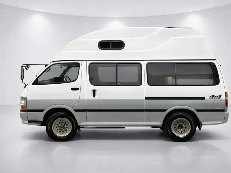 2 - TOYOTA Hiace 2 - TOYOTA Hiace