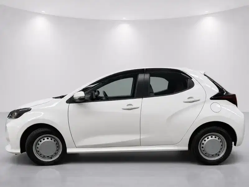 2 - TOYOTA YARIS 2 - TOYOTA YARIS