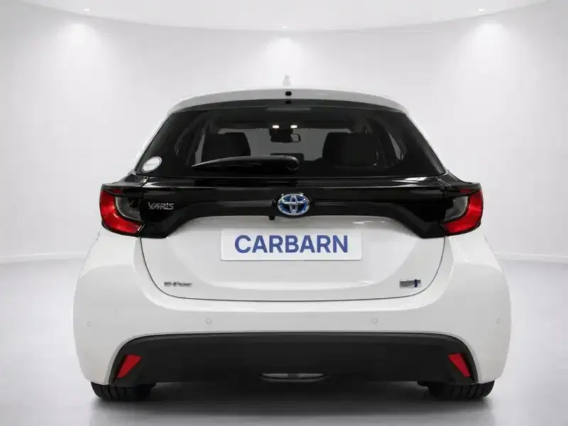 4 - TOYOTA YARIS 4 - TOYOTA YARIS
