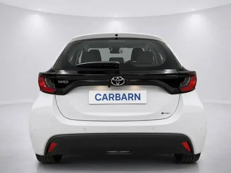 4 - TOYOTA YARIS 4 - TOYOTA YARIS