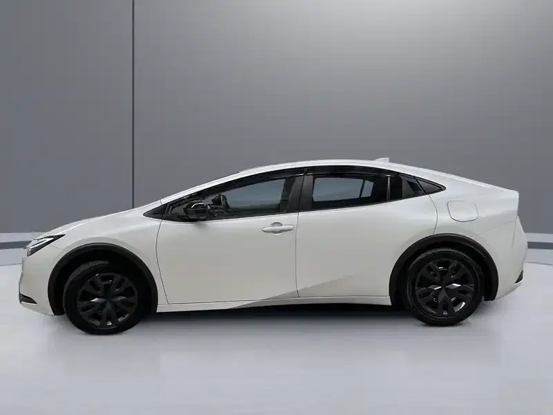 2 - TOYOTA Prius 2 - TOYOTA Prius