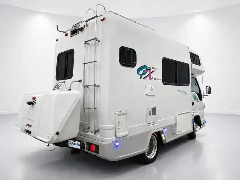 5 - ISUZU ELF 5 - ISUZU ELF