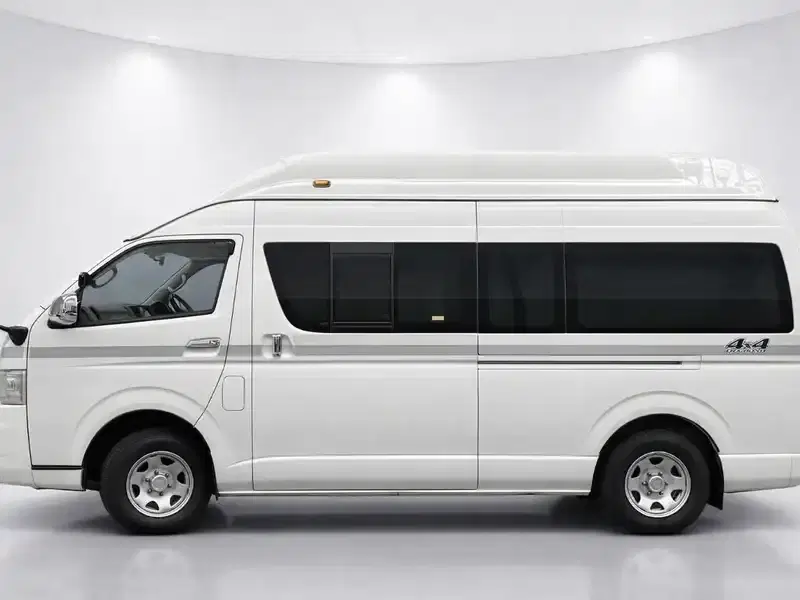 2 - TOYOTA Hiace 2 - TOYOTA Hiace
