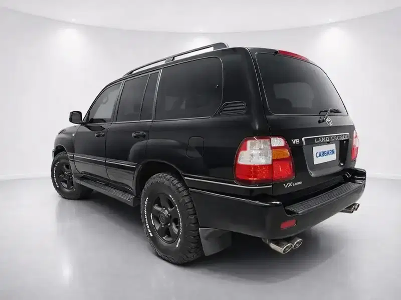 2 - TOYOTA Land Cruiser 2 - TOYOTA Land Cruiser
