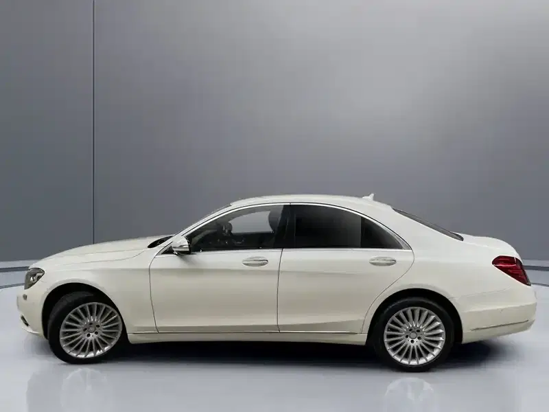2 - MERCEDES-BENZ S-Class 2 - MERCEDES-BENZ S-Class
