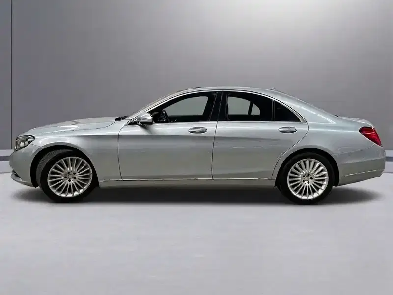2 - MERCEDES-BENZ S-Class 2 - MERCEDES-BENZ S-Class