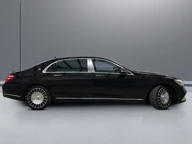 6 - MAYBACH S-560 6 - MAYBACH S-560
