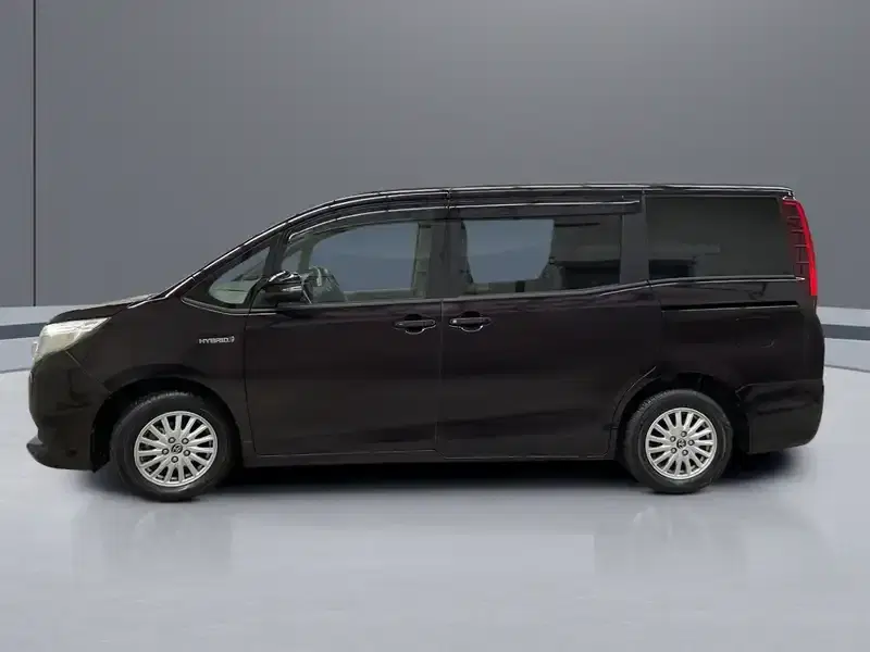 2 - TOYOTA Noah 2 - TOYOTA Noah