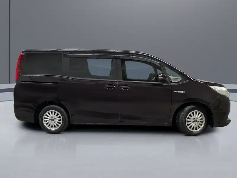 6 - TOYOTA Noah 6 - TOYOTA Noah