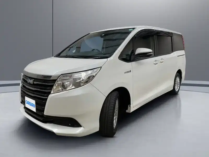1 - TOYOTA Noah 1 - TOYOTA Noah