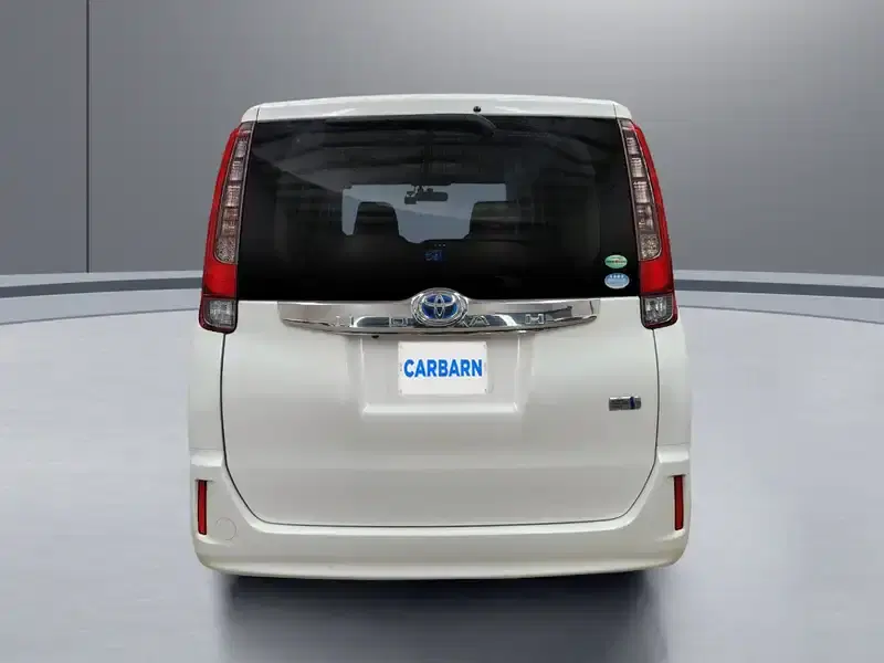 4 - TOYOTA Noah 4 - TOYOTA Noah