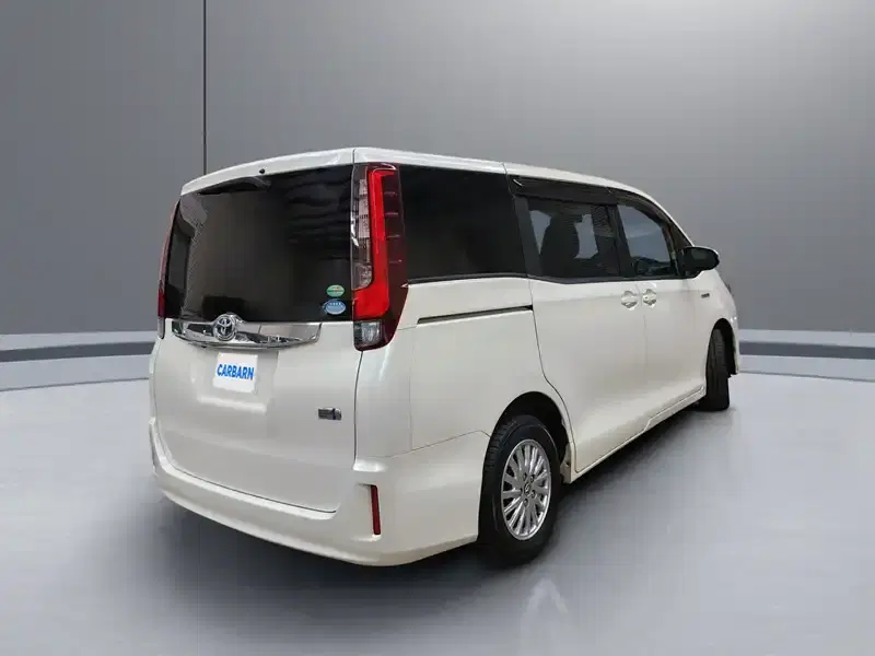 5 - TOYOTA Noah 5 - TOYOTA Noah