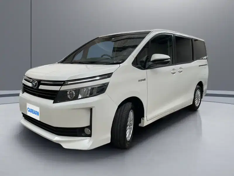 1 - TOYOTA Voxy 1 - TOYOTA Voxy
