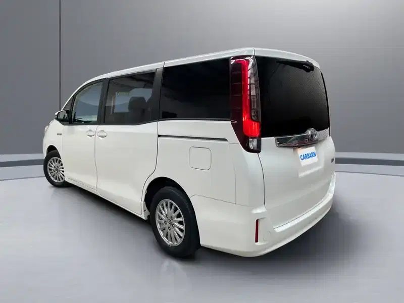 3 - TOYOTA Noah 3 - TOYOTA Noah