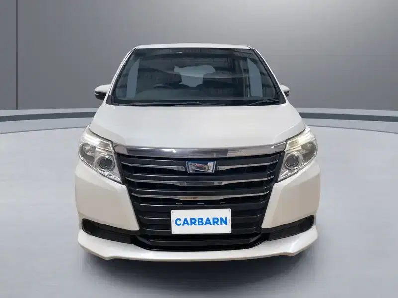 7 - TOYOTA Noah 7 - TOYOTA Noah
