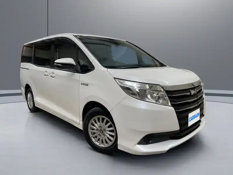 0 - TOYOTA Noah 0 - TOYOTA Noah