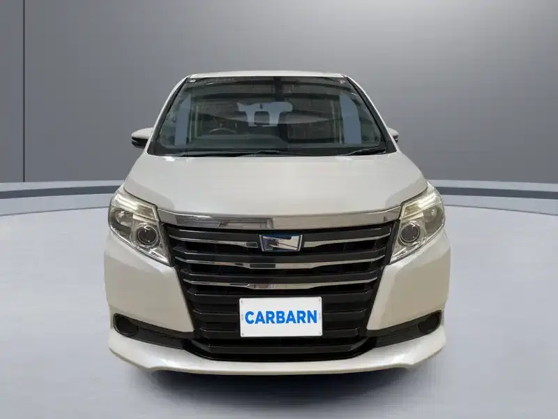 7 - TOYOTA Noah 7 - TOYOTA Noah