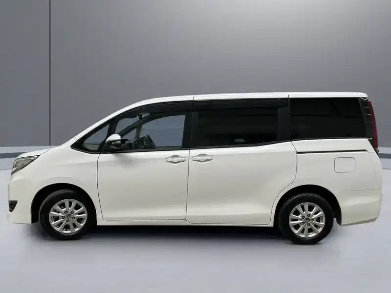 2 - TOYOTA Noah 2 - TOYOTA Noah