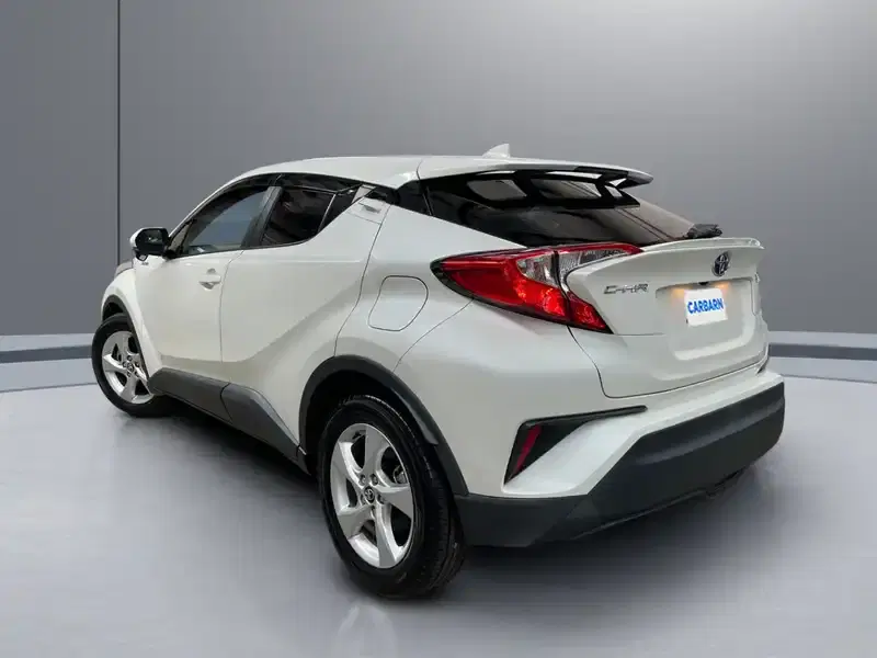 2 - TOYOTA C-HR 2 - TOYOTA C-HR