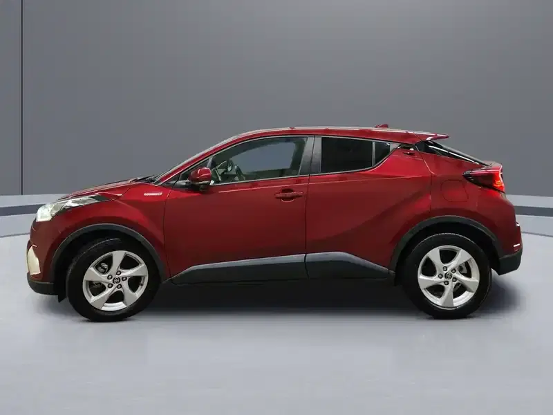 2 - TOYOTA C-HR 2 - TOYOTA C-HR