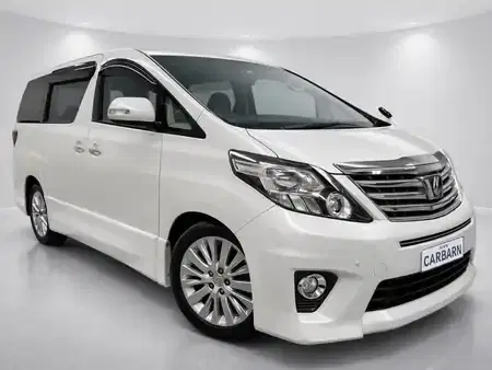 2013 Toyota Alphard 67,593 km 2013 Toyota Alphard 67,593 km