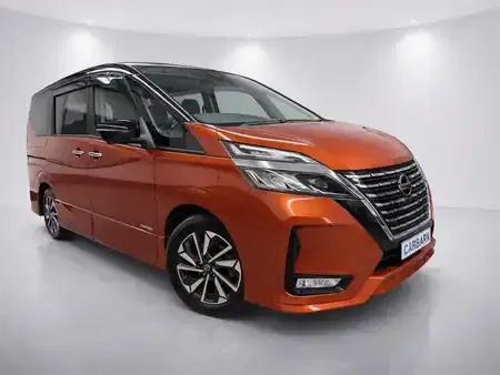 2021 Nissan Serena 26,000 km 2021 Nissan Serena 26,000 km