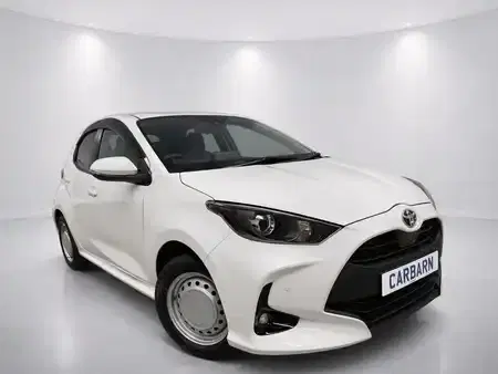 2023 Toyota YARIS 62,000 km 2023 Toyota YARIS 62,000 km